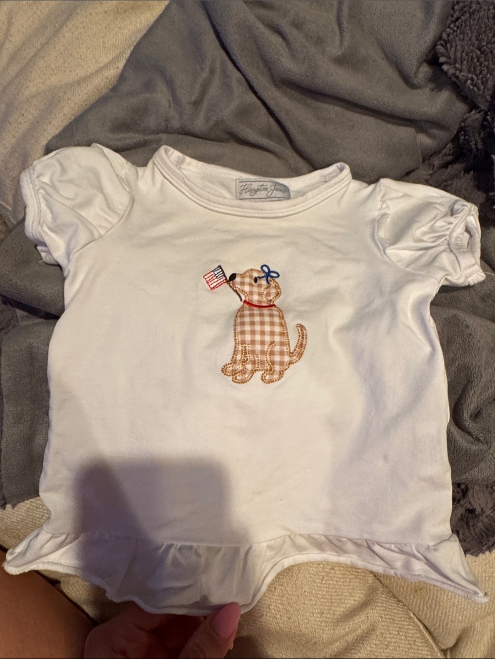 White Puff Sleeve Girls' Tee with Gingham Dog Appliqué